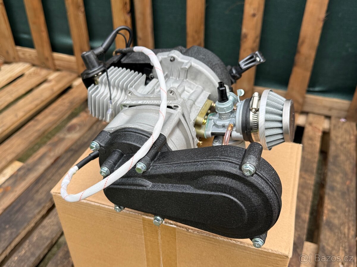 Motor 49ccm 2T s EL. Startérem