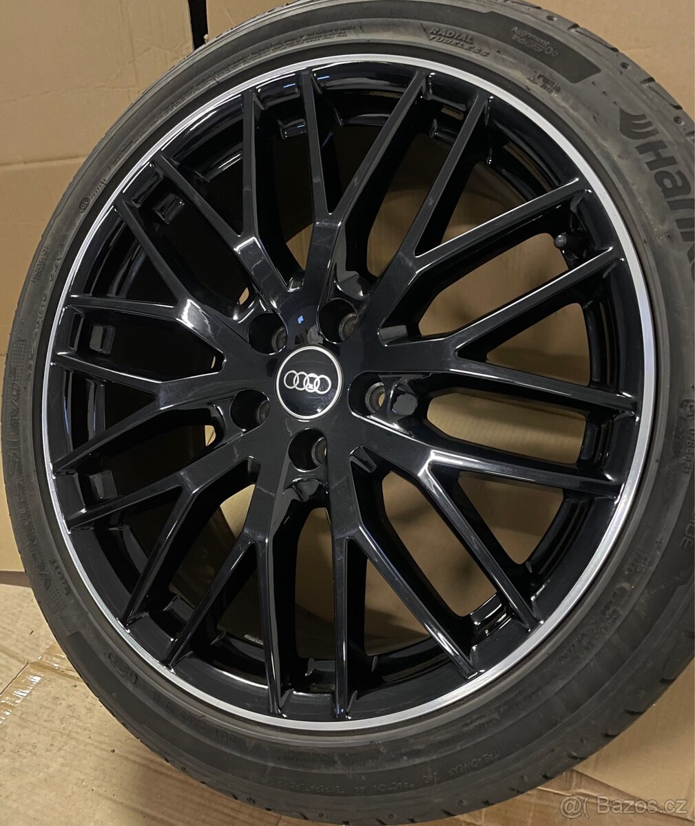 Original Audi Q2 SQ2 81a r19 235/40/19 90%