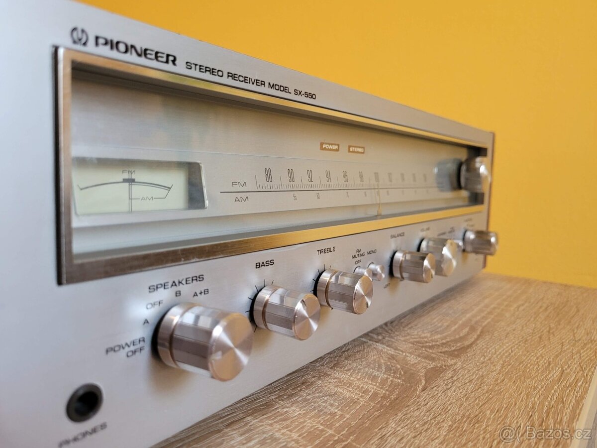 Zesilovač - receiver Pioneer SX-550