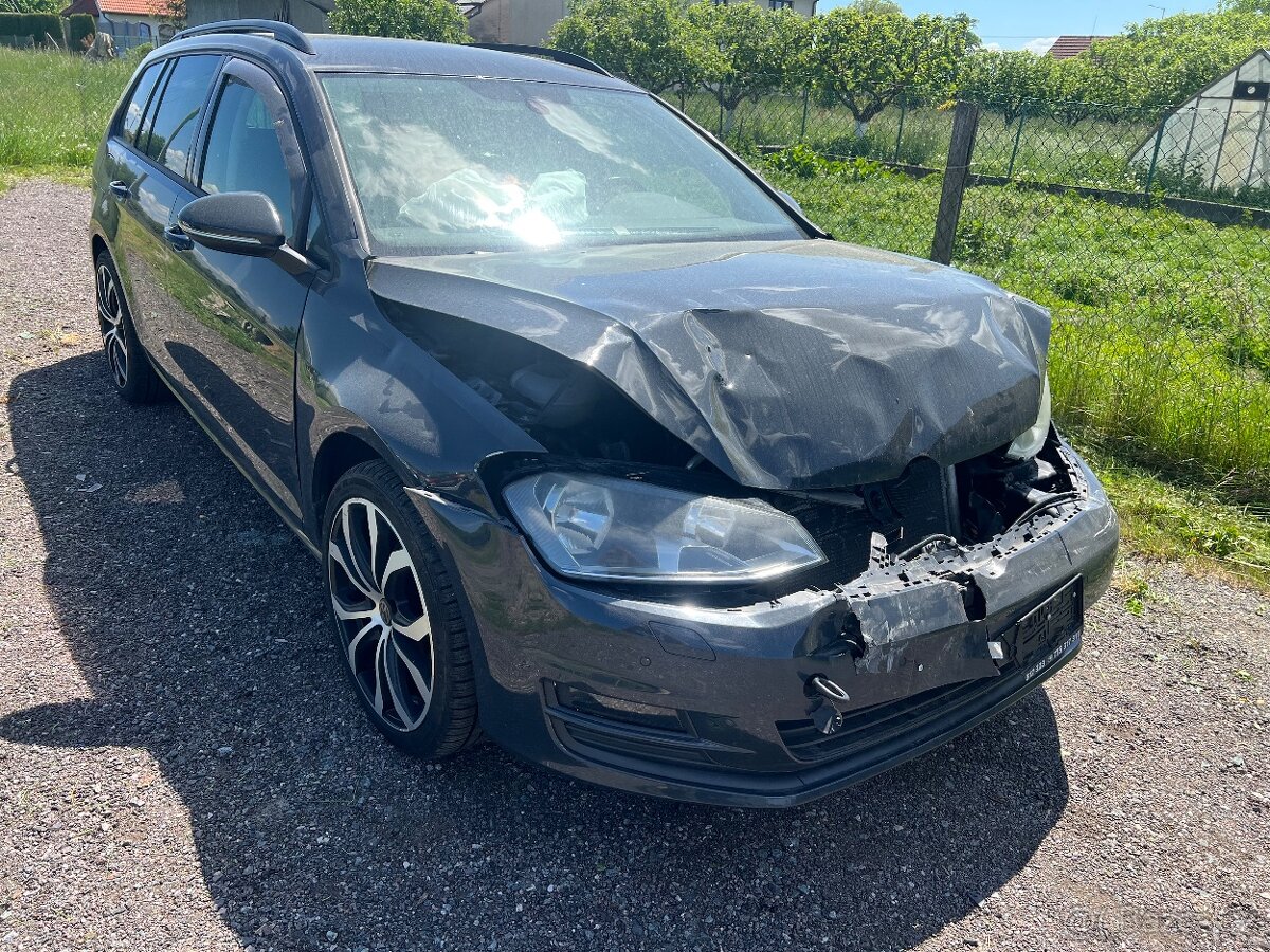 VW Golf VII Variant 1.2tsi 77kw DSG 12.2013