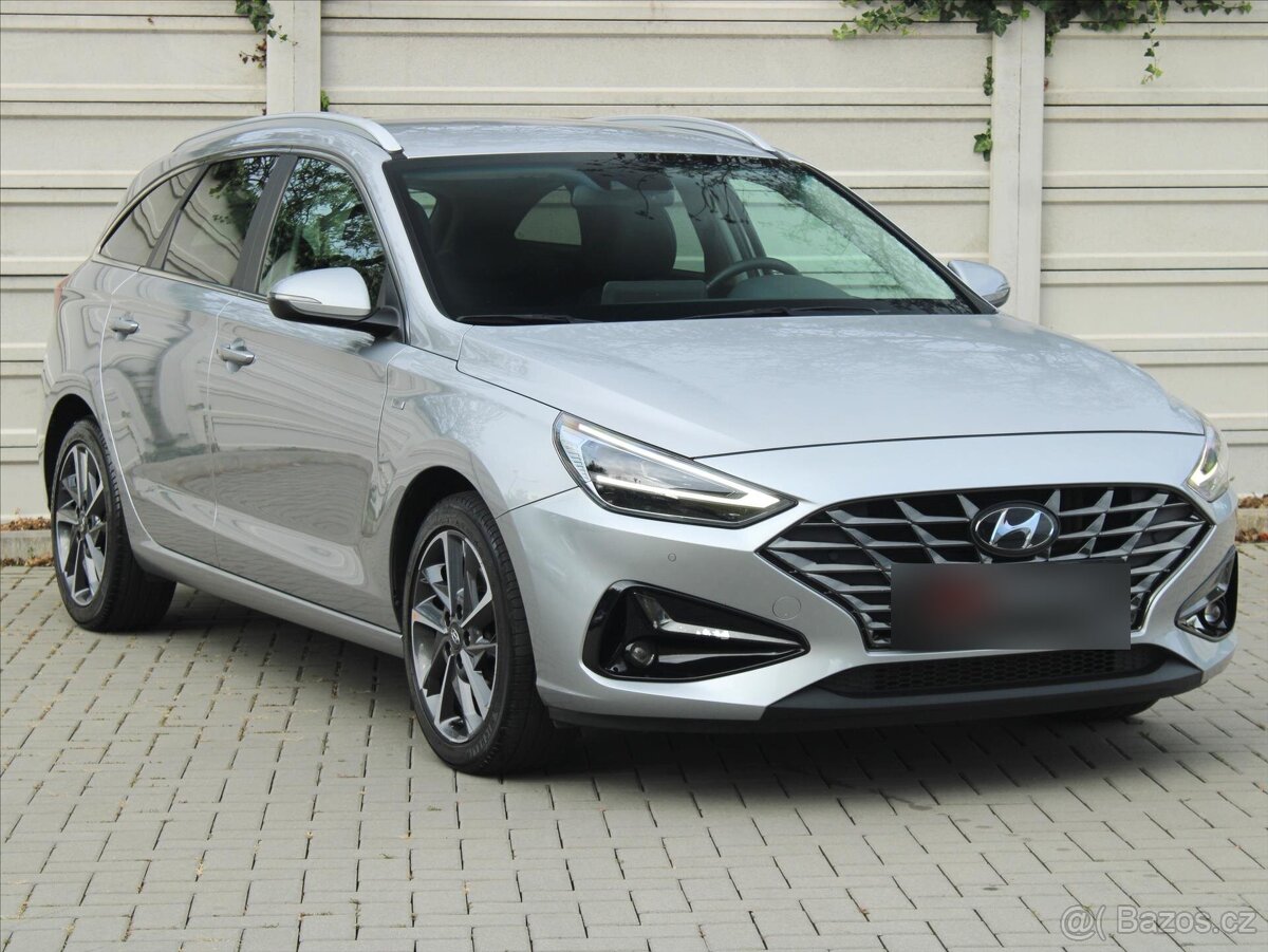 Hyundai i30 1,6 CRDi 100kW DCT Style ČR 1.maj CRDi MHEV 7DC