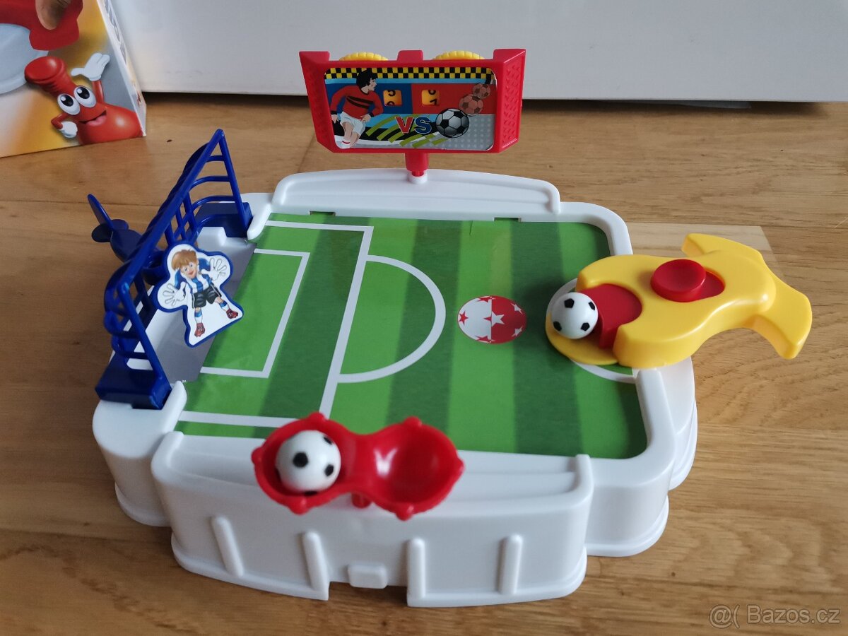 Stolní hra fotbálek