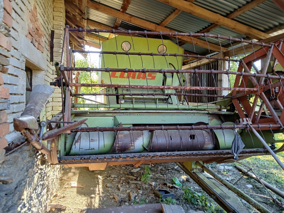 Prodám tažený kombajn Claas Garant