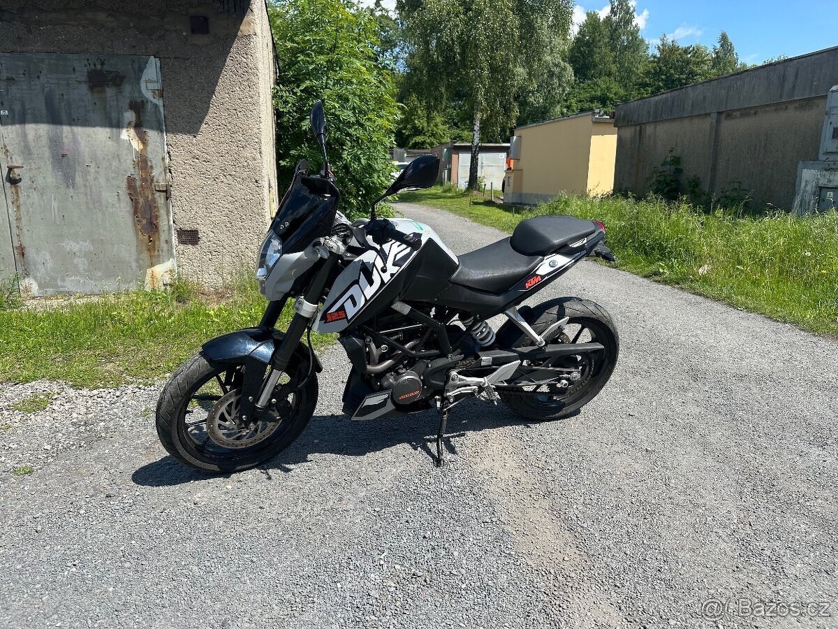 Ktm duke 125