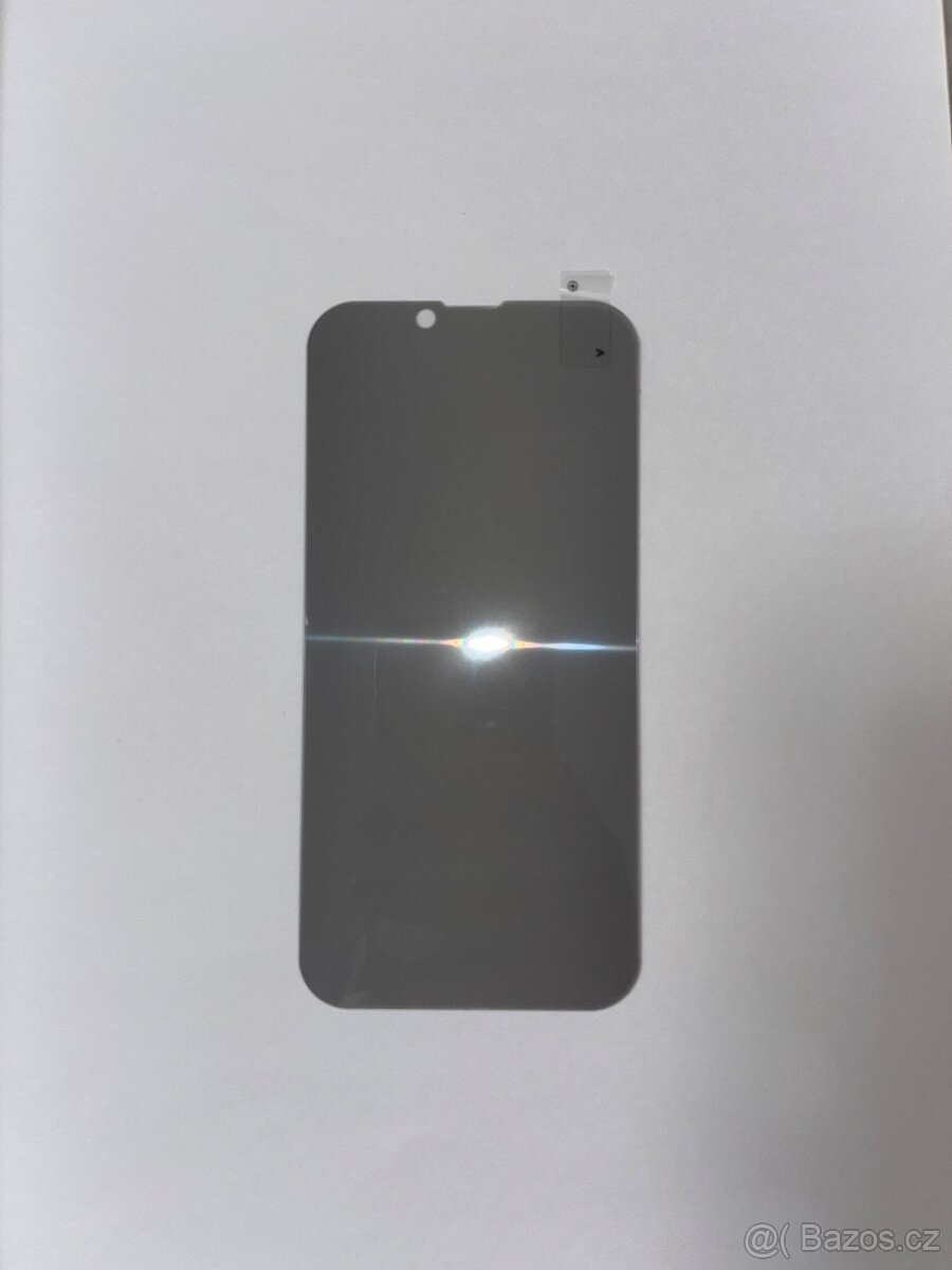 tvrzené ochrané sklo na iphone 13/14