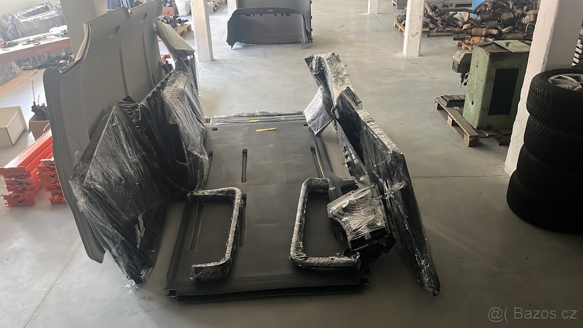 Interiér nový Mercedes W447-448