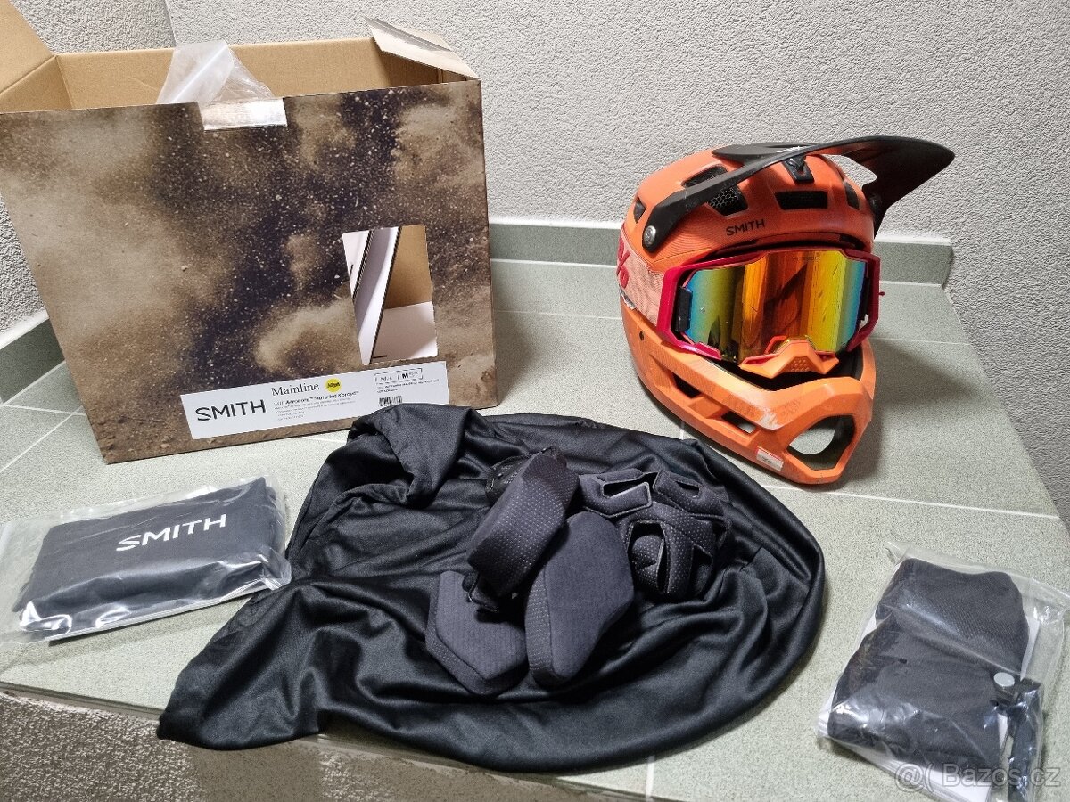 integrální helma Smith