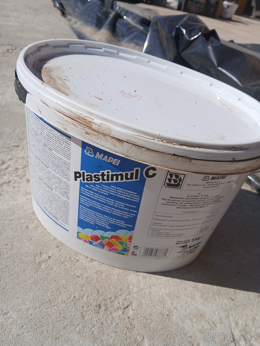 Penetrace pod tekutou hydroizolaci Mapei Plastimul C