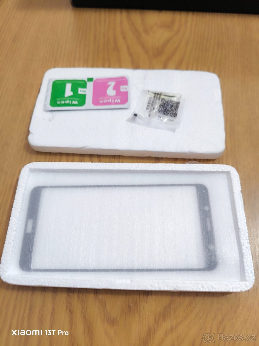 Tvrzené sklo na Xiaomi Redmi 7A