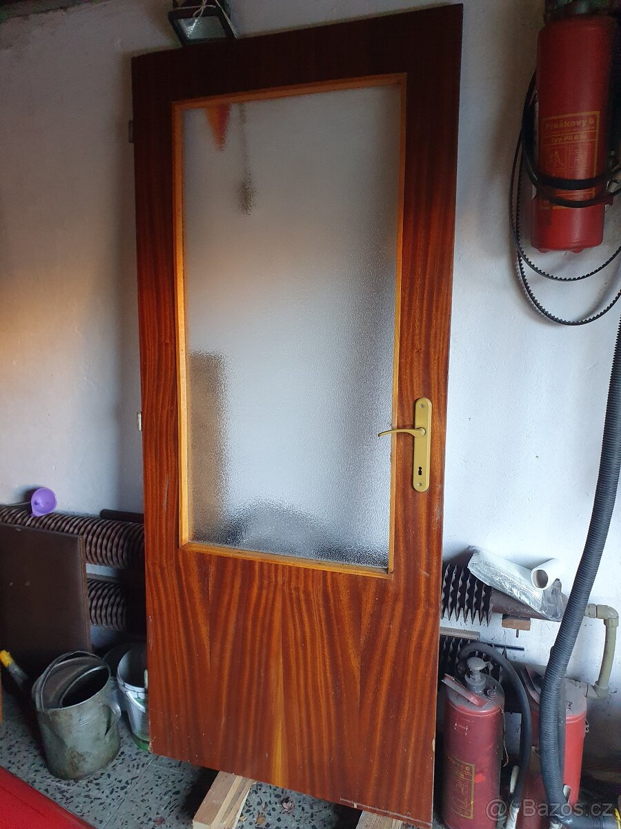 Interierové dveře prosklené