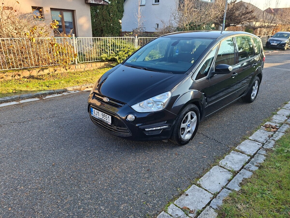 Ford S-Max 2.0 Tdci 120kw rok výroby 2014