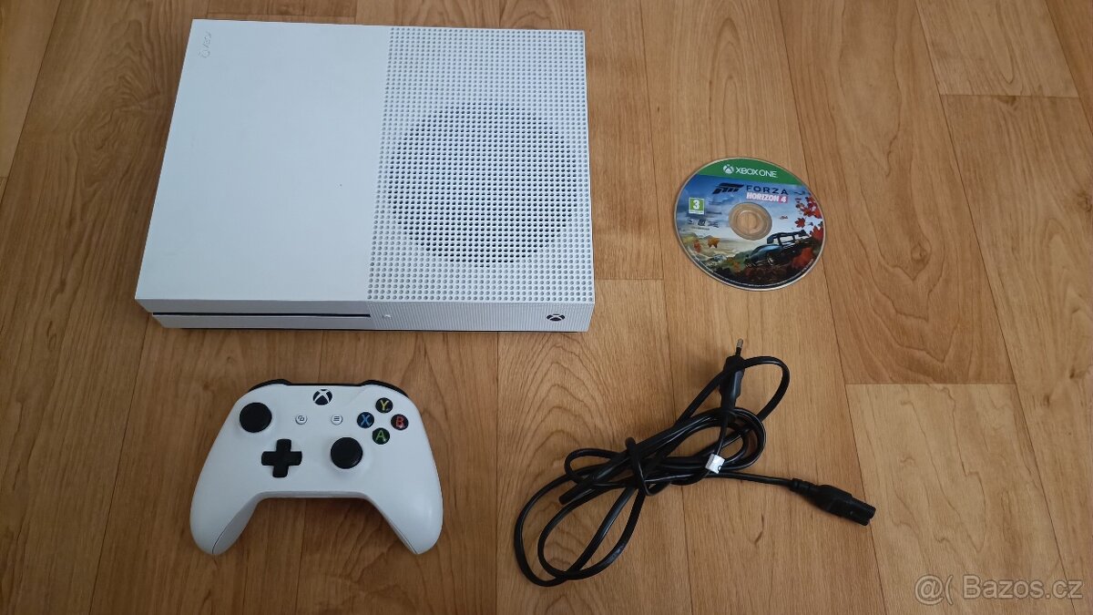 Xbox one S 1Tb s mechanikou