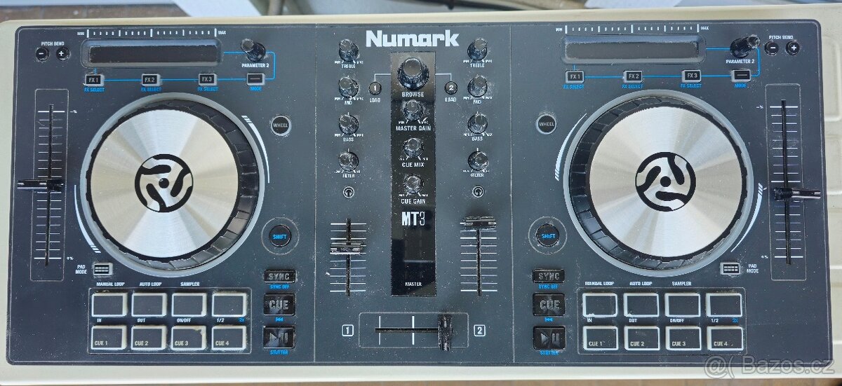 konzole Numark Mixtrack 3