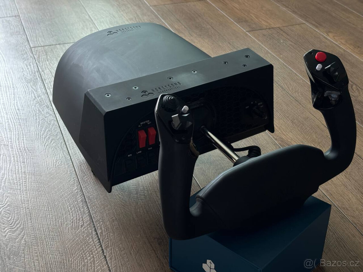 Berany k leteckému simulátoru Honeycomb Alpha