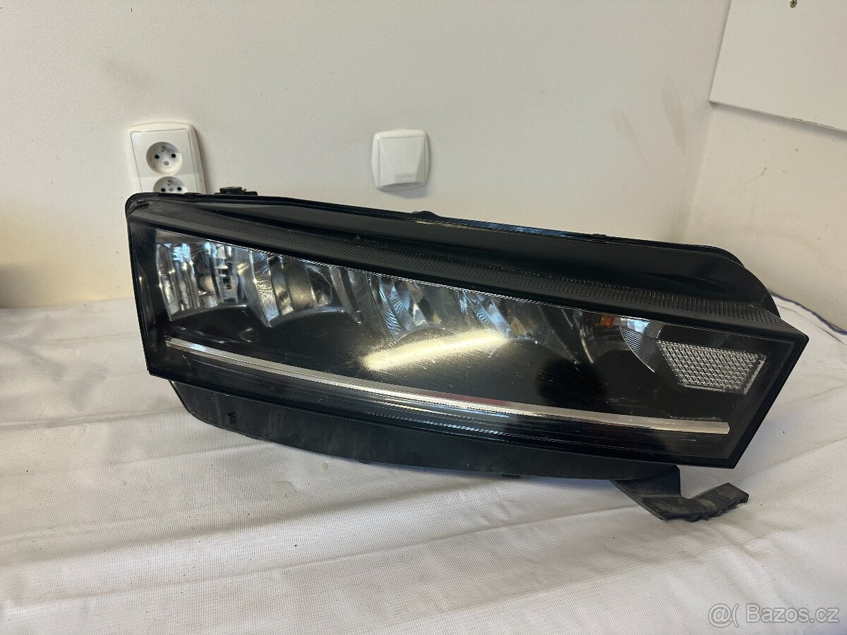 Škoda Octavia IV LED světlomet P+L