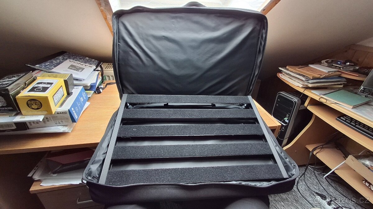pedalboard Harley Benton SpaceShip XL