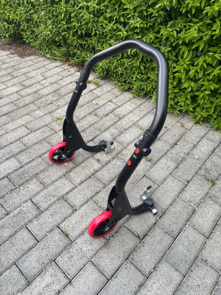 Stojan na moto univerzál zadní