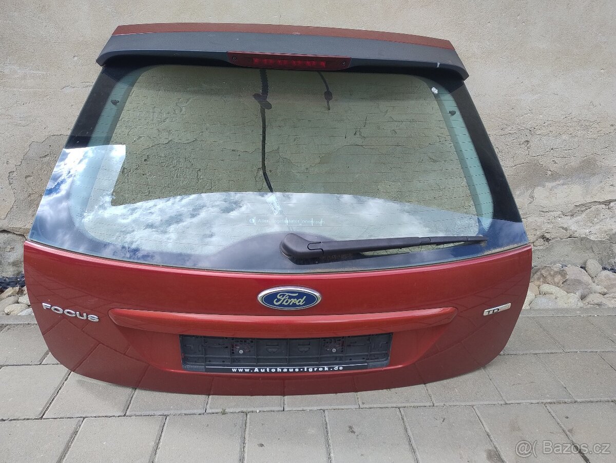 Páté dveře Ford Focus mk2