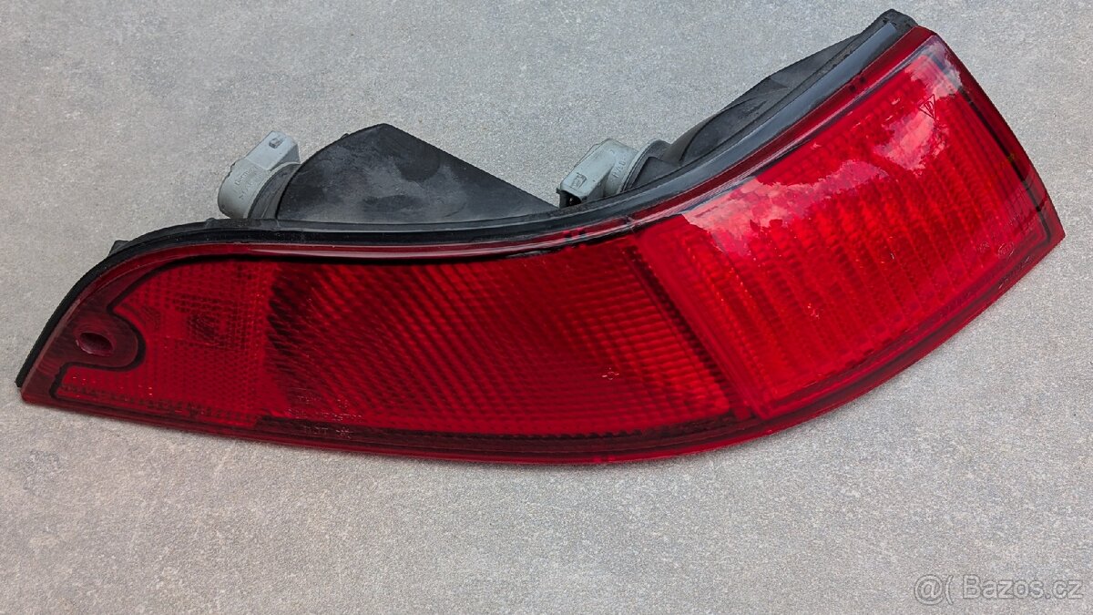 Zadní světla PORSCHE 993 Jako nový