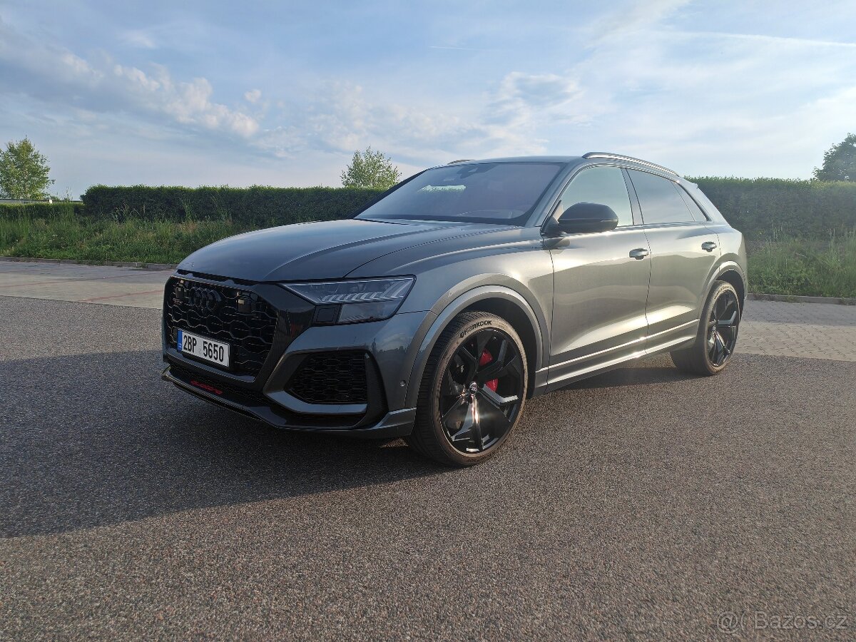 Prodám Audi RSQ8 Dynamic plus
