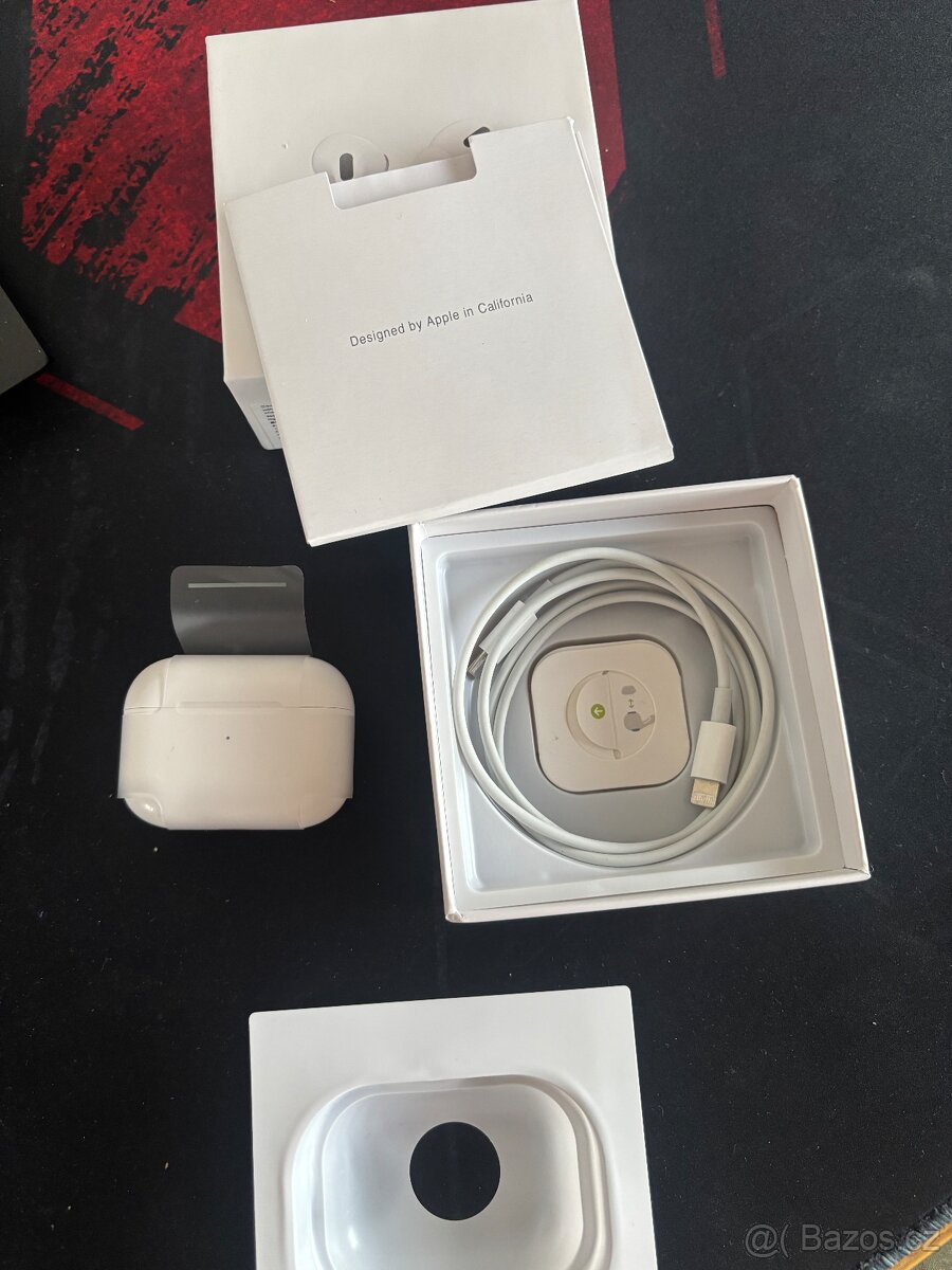 Apple AirPods 1 pro