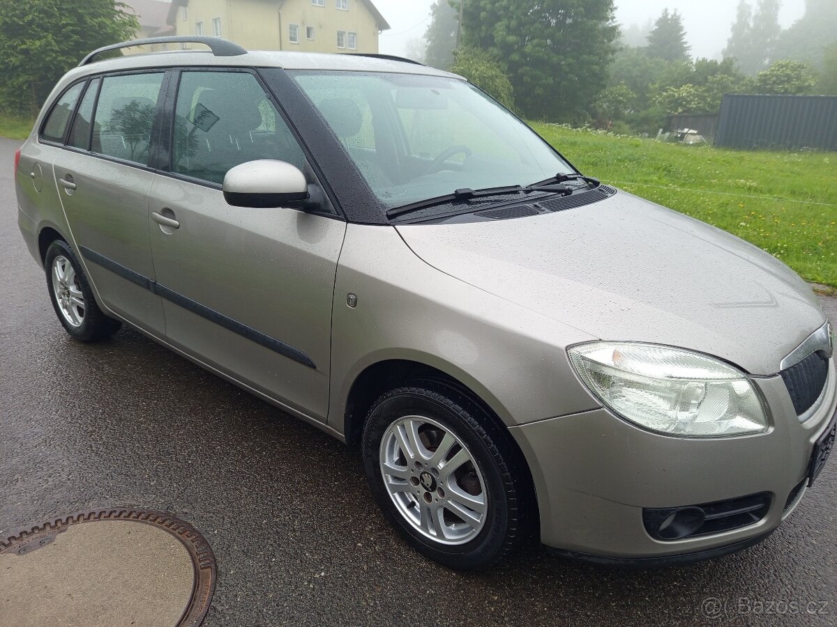 Škoda Fabia 1.4i 63kw rv.2010 Nová STK bez Koroze