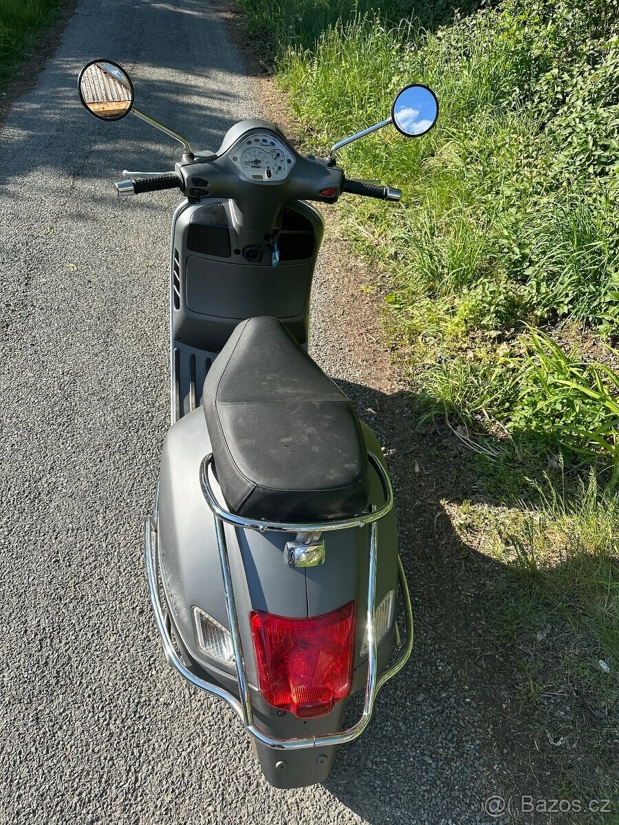 Koupím Vespa GTS 125