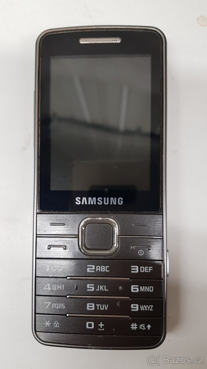 Mobil samsung gt-s5611