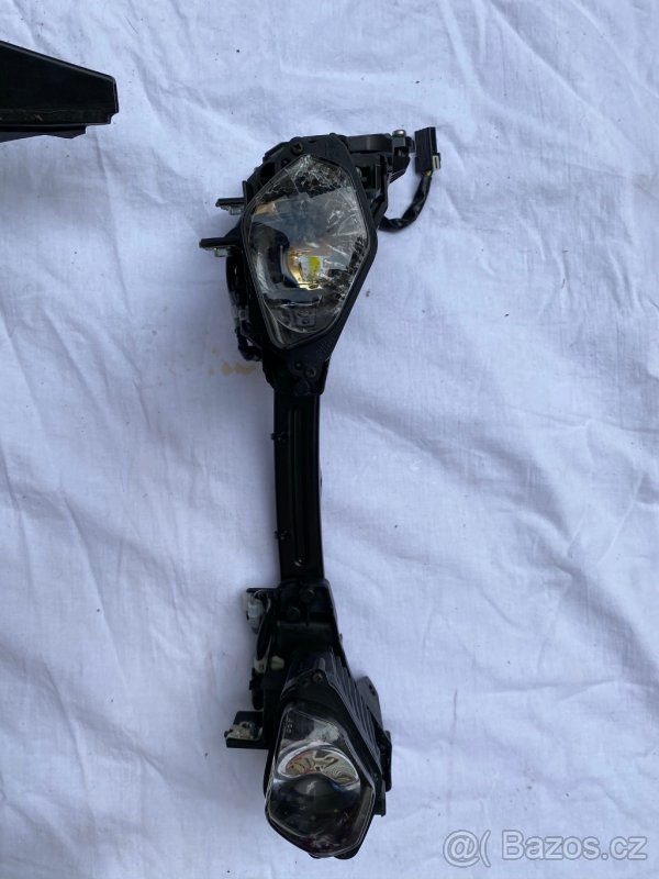 Yamaha R1 2015-2019 original světlo