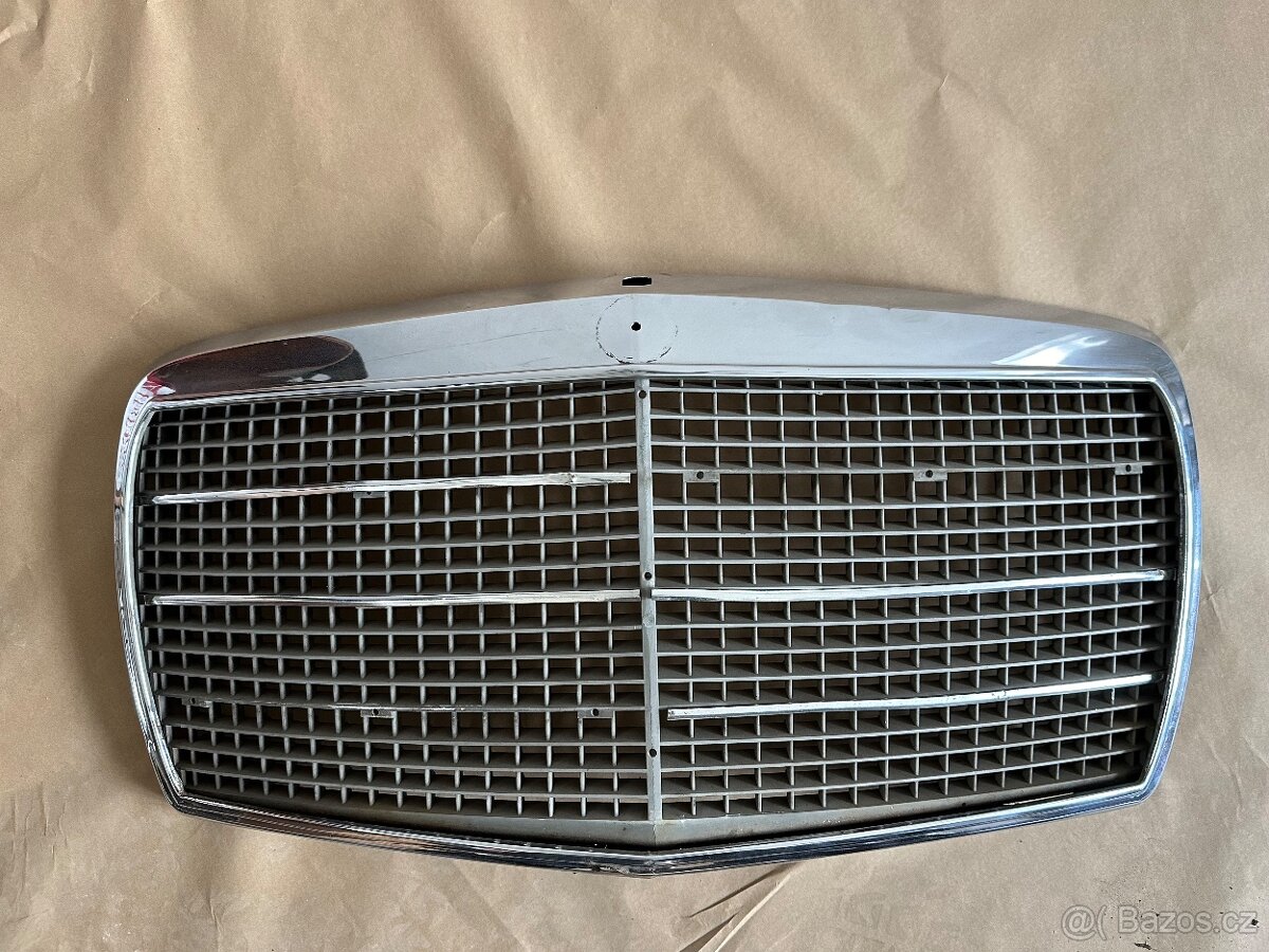 Mercedes w115 Maska Grill