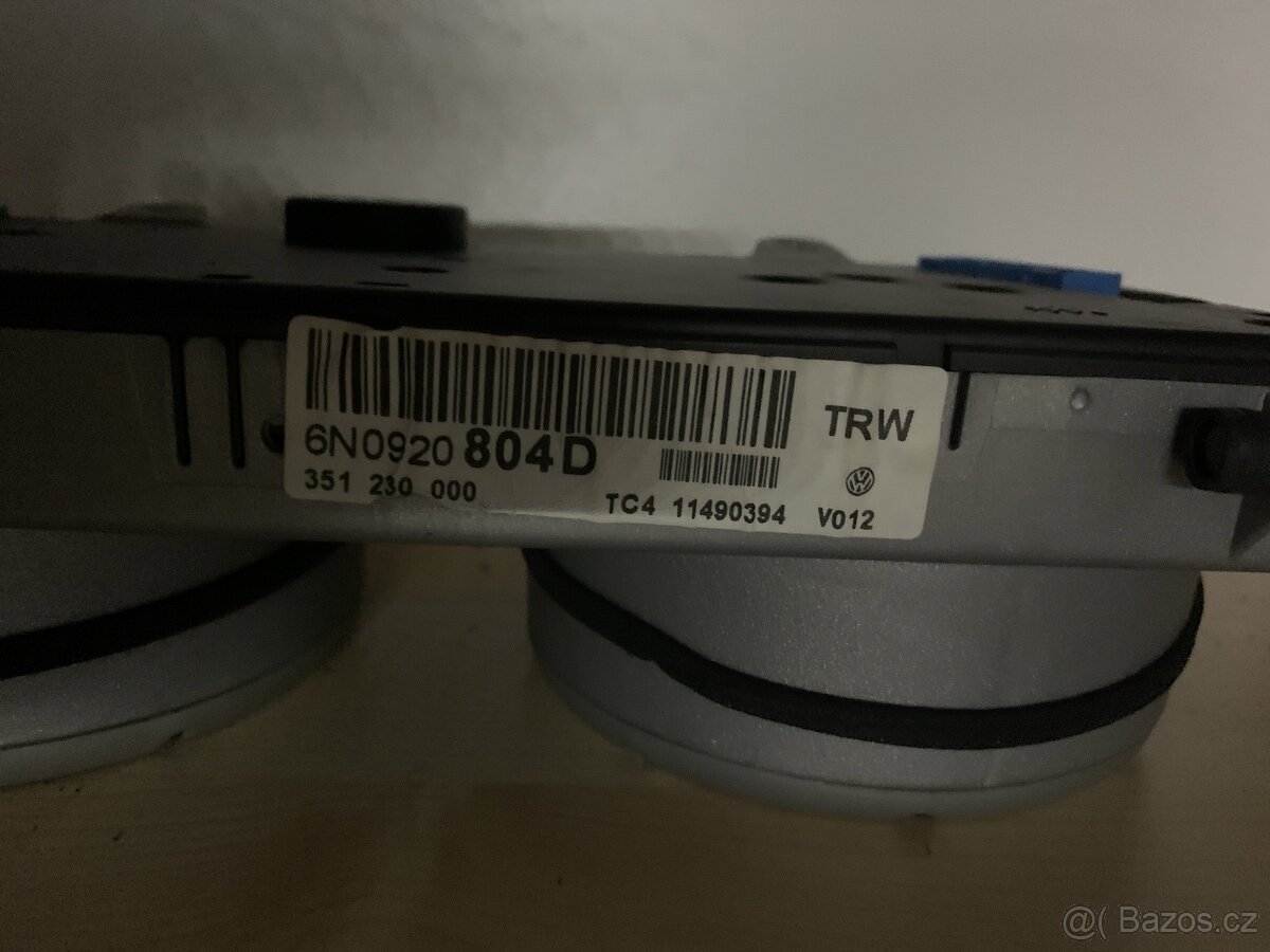 Budíky přístroje VW Polo 1.0 i