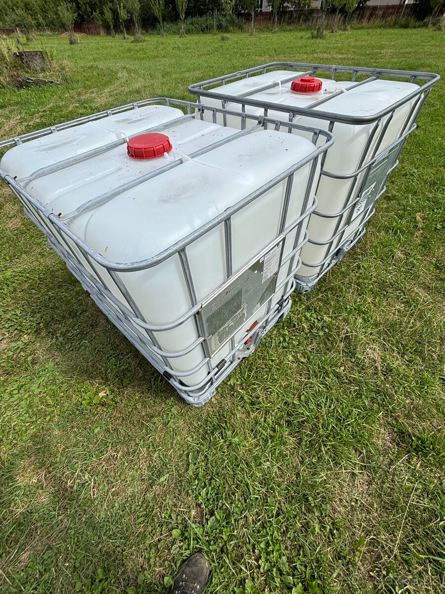 IBC nádrž 1000l