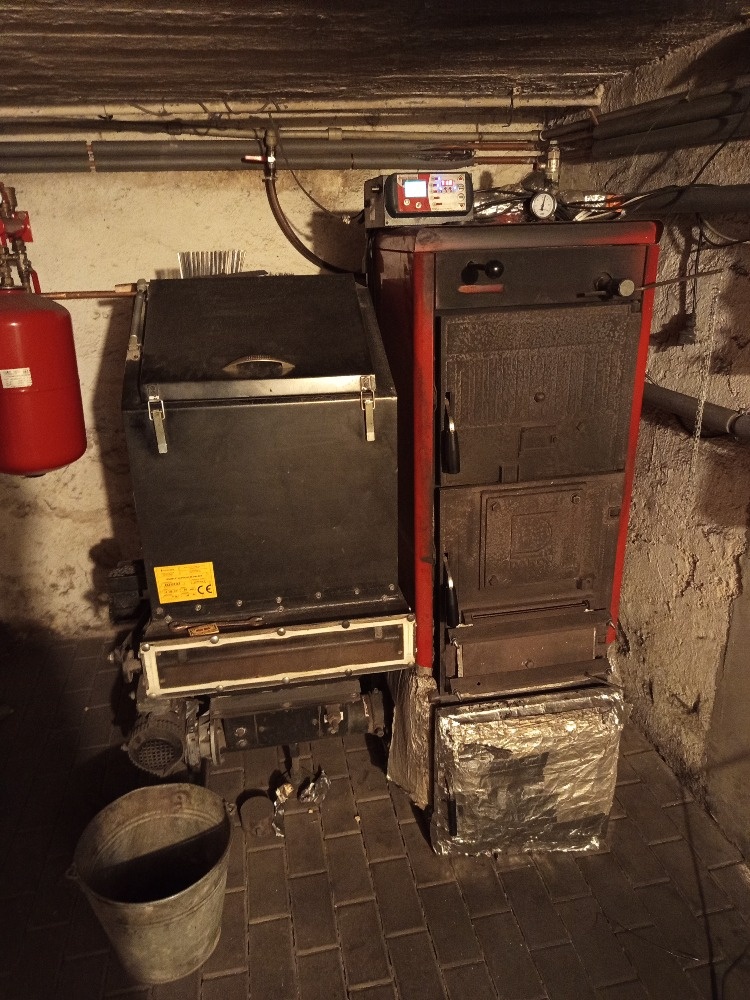 Kotel dakon fb 26 , univerzálním hořák 12-25kw Kovarson