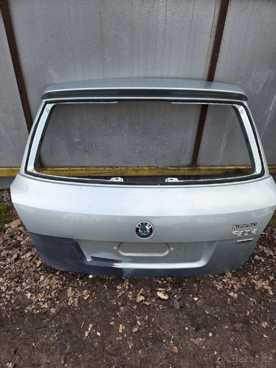FABIA 2 ZADNI PATE DVERE
