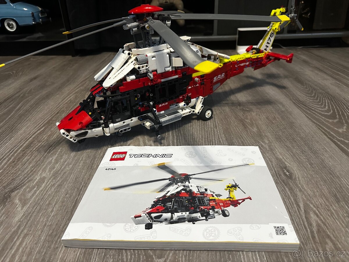 Lego záchranářský vrtulník