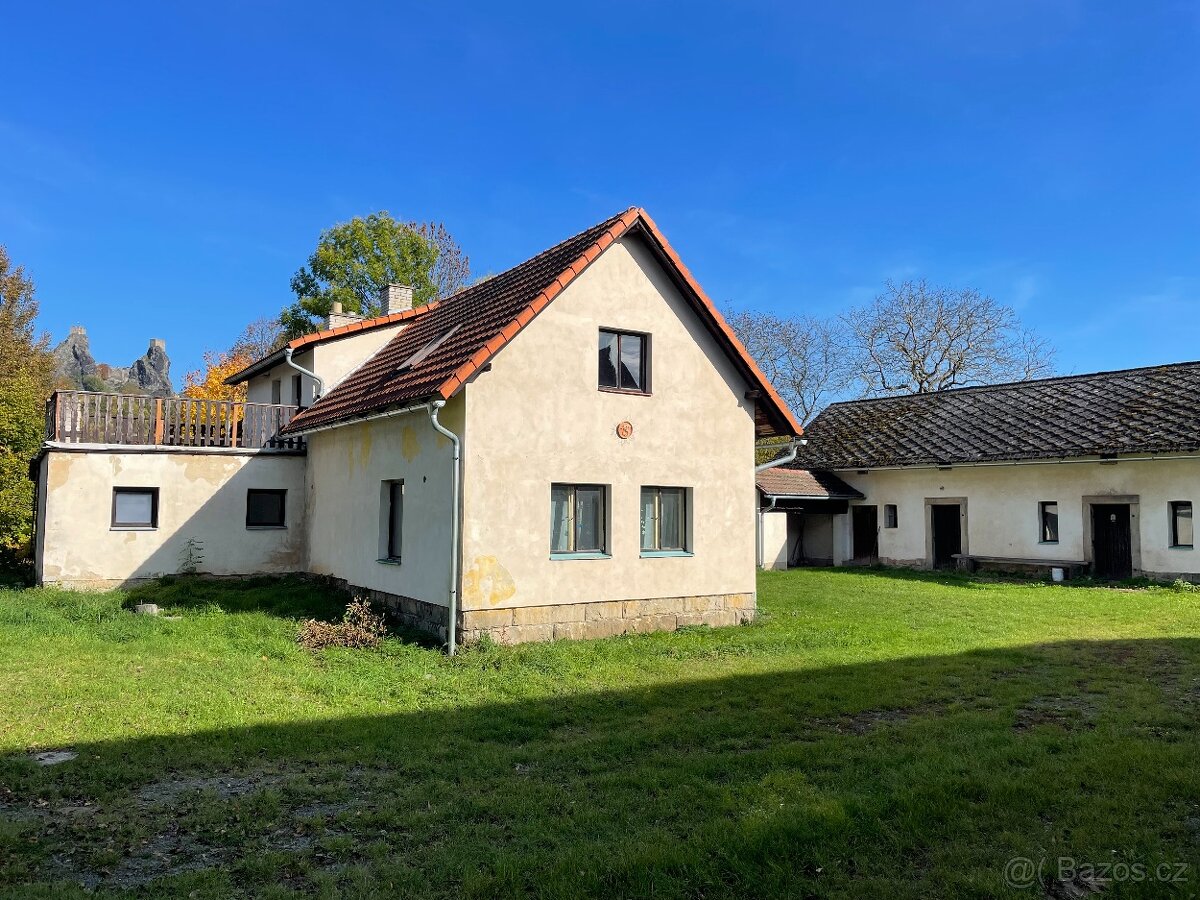 Rodinný dům s pozemkem a bývalou kovárnou – Troskovice