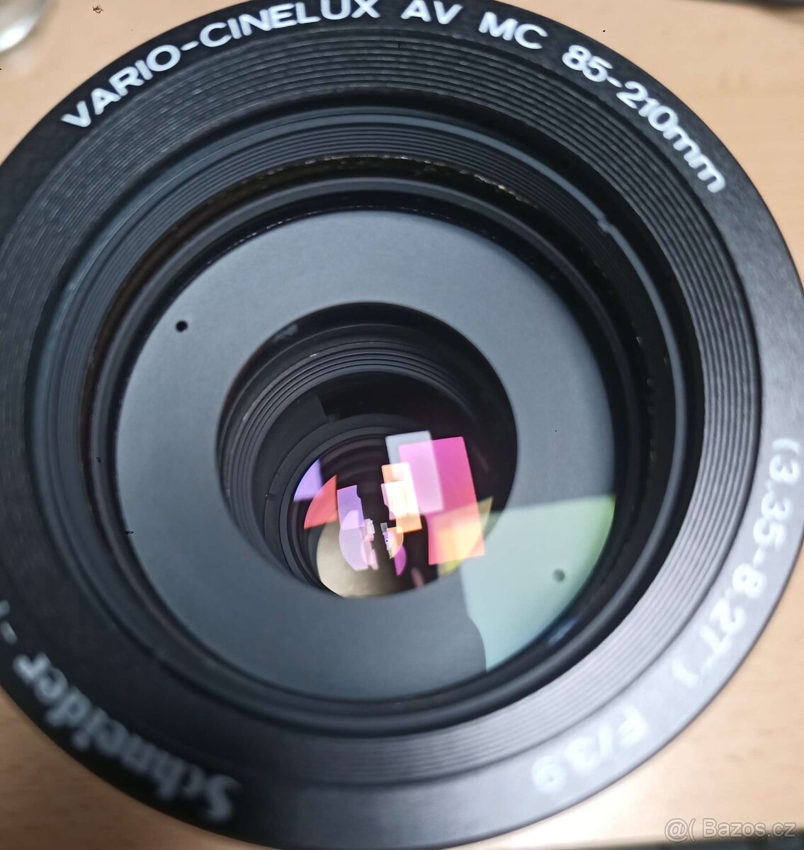 Objektívy na projektory