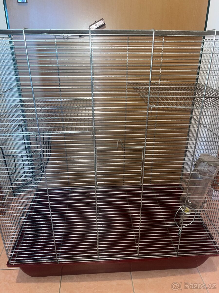 Prodám klec pro činčily / osmák degu
