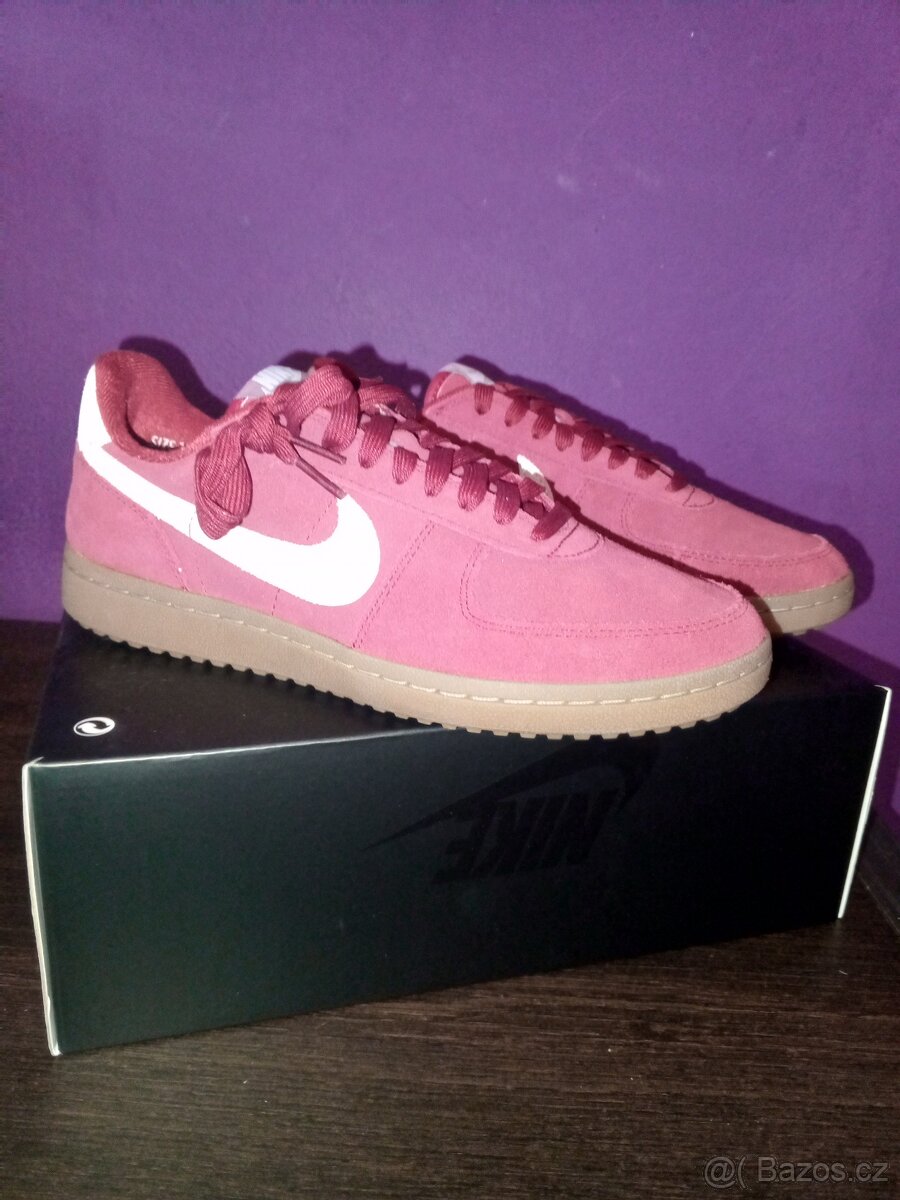 Nike tenisky nové vel.42