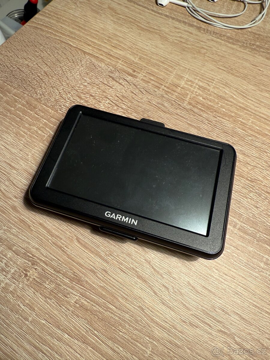 Garmin - navigace do auta