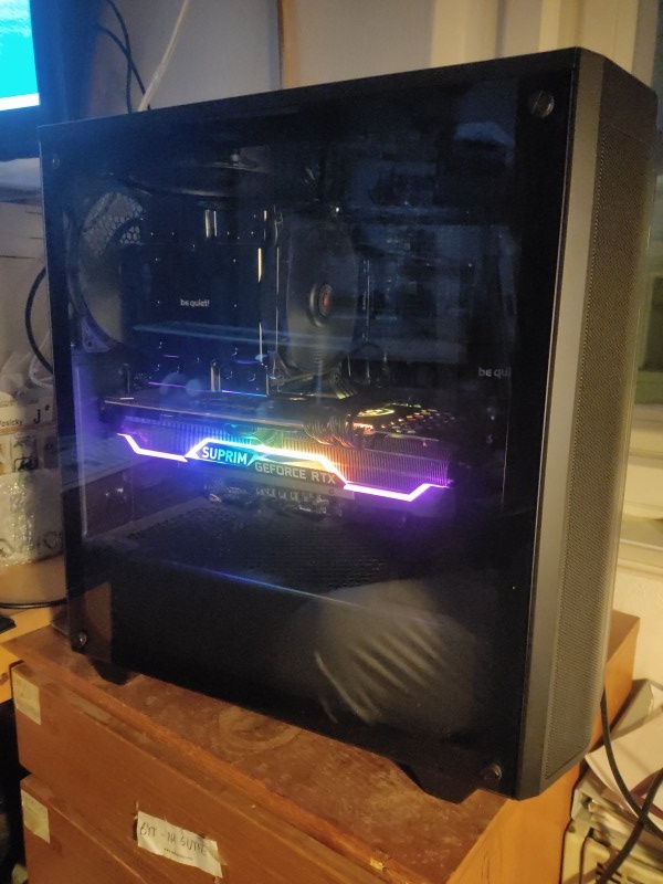 Herní PC počítač Ryzen 7 5800x/RTX3070 tichý, prosklený