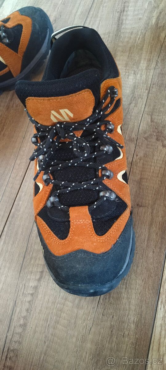 Obuv polobotka treková s membránou EMPERADO ORANGE LOW