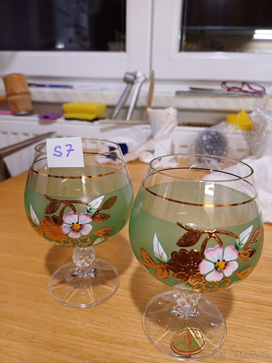 Skleničky ručně zdobené
