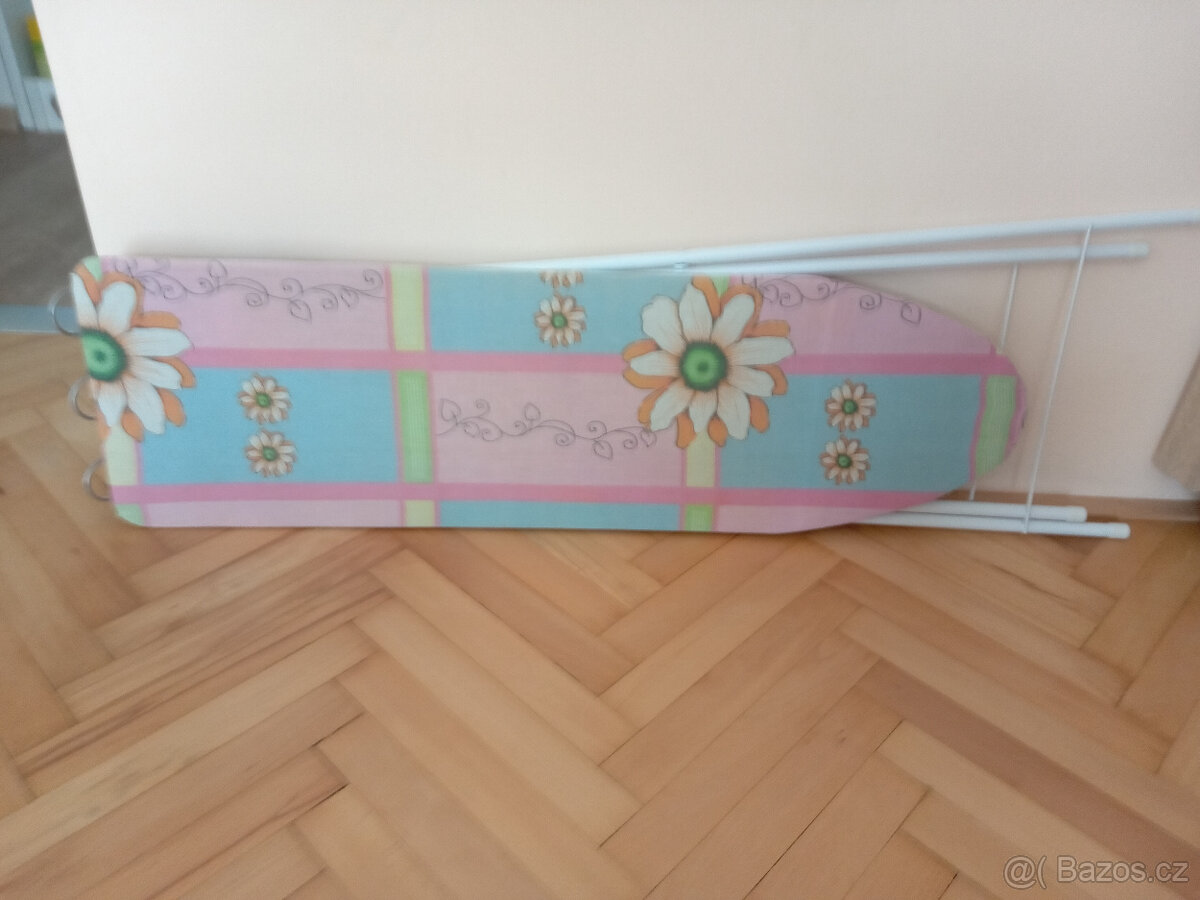 Prodám žehlicí prkno