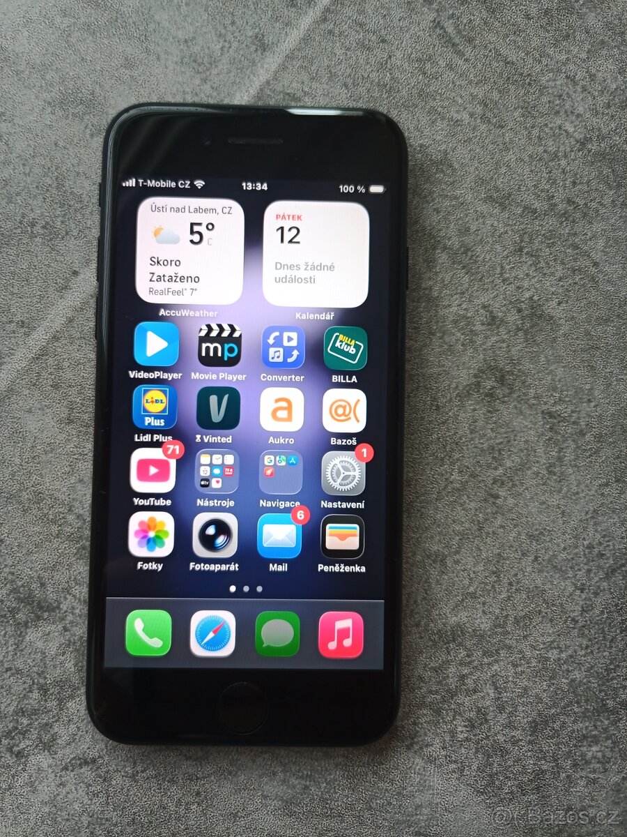 Apple iPhone SE 2020 2Gen