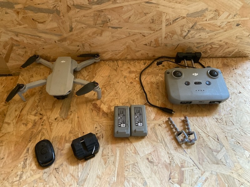 Prodám dron Dron DJI Mini 2 SE šedý