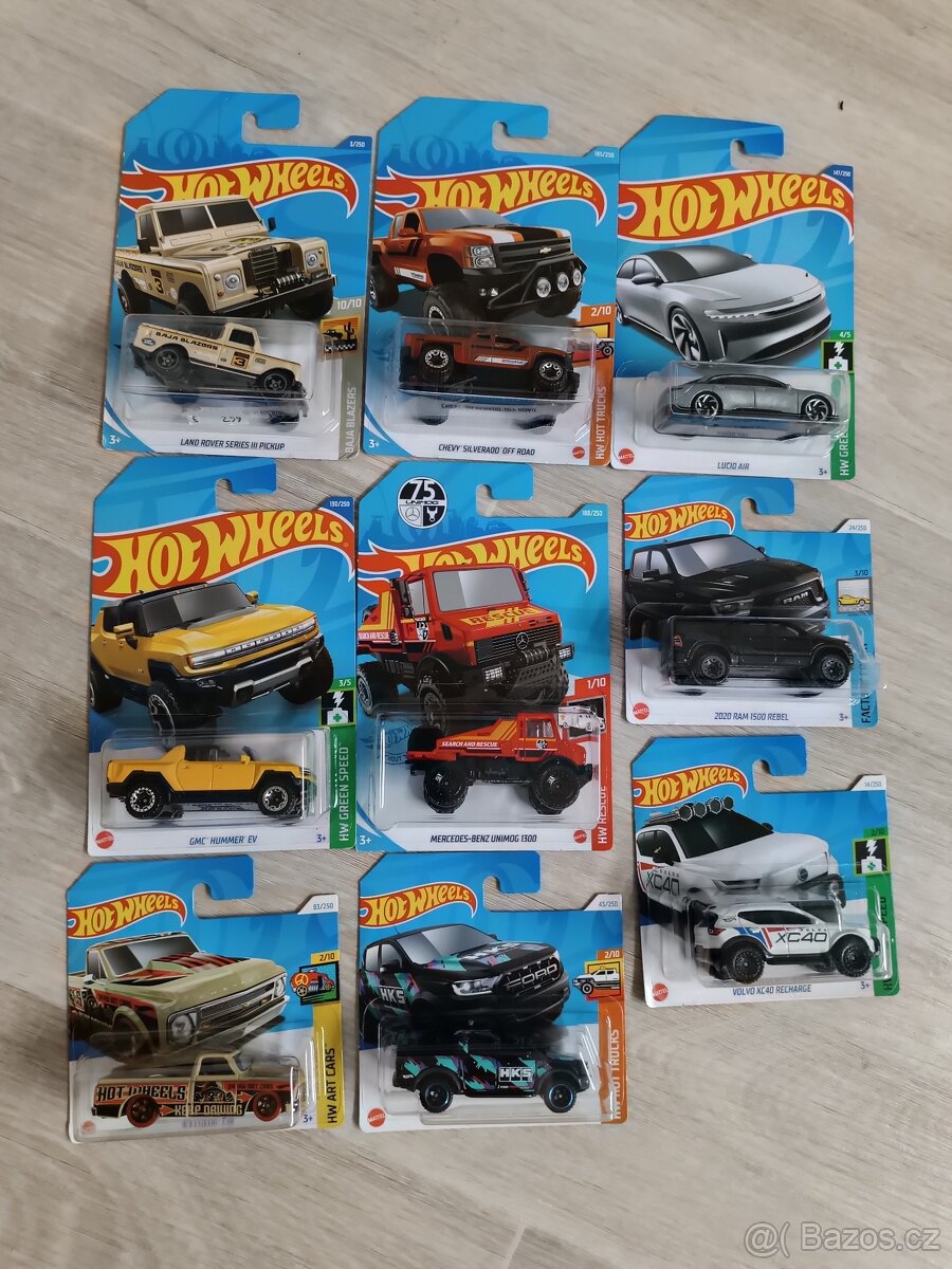Hot wheels off road (mercedes, ford, chevy, Volvo