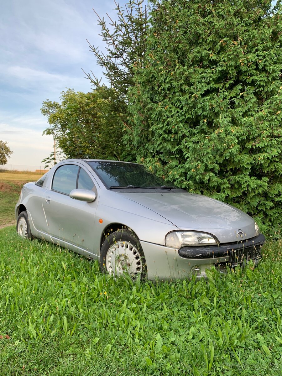 OPEL TIGRA I 1.4 66kW