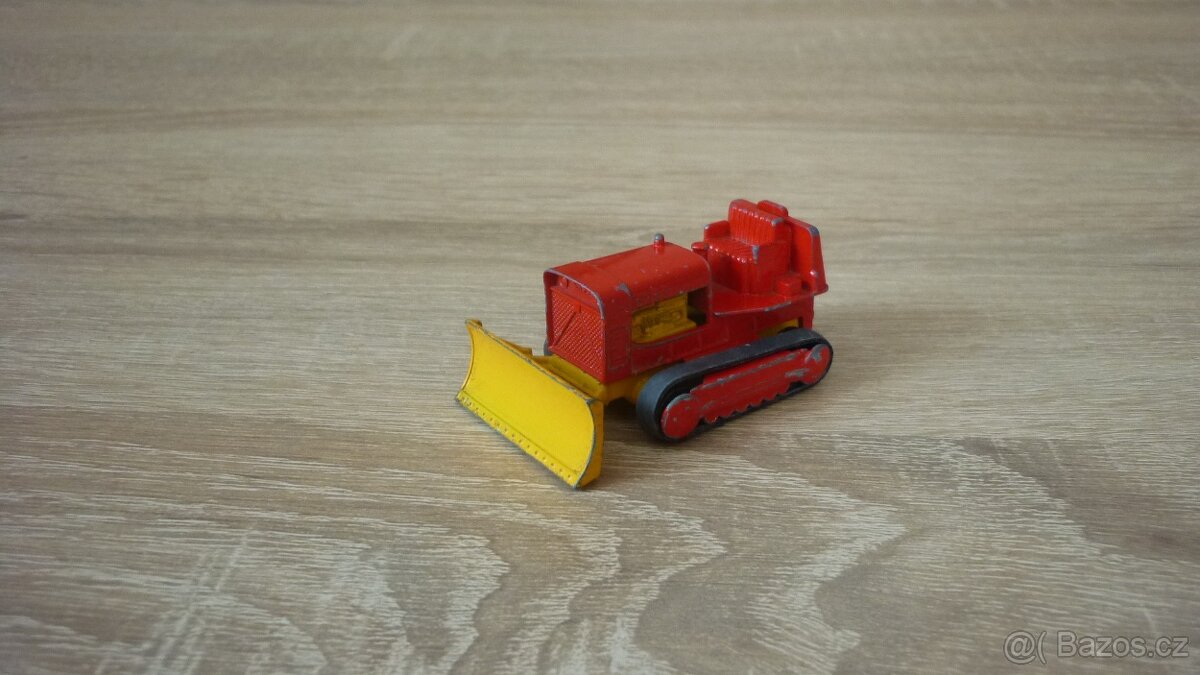 MATCHBOX RW CASE TRACTOR NO 16 - 1969