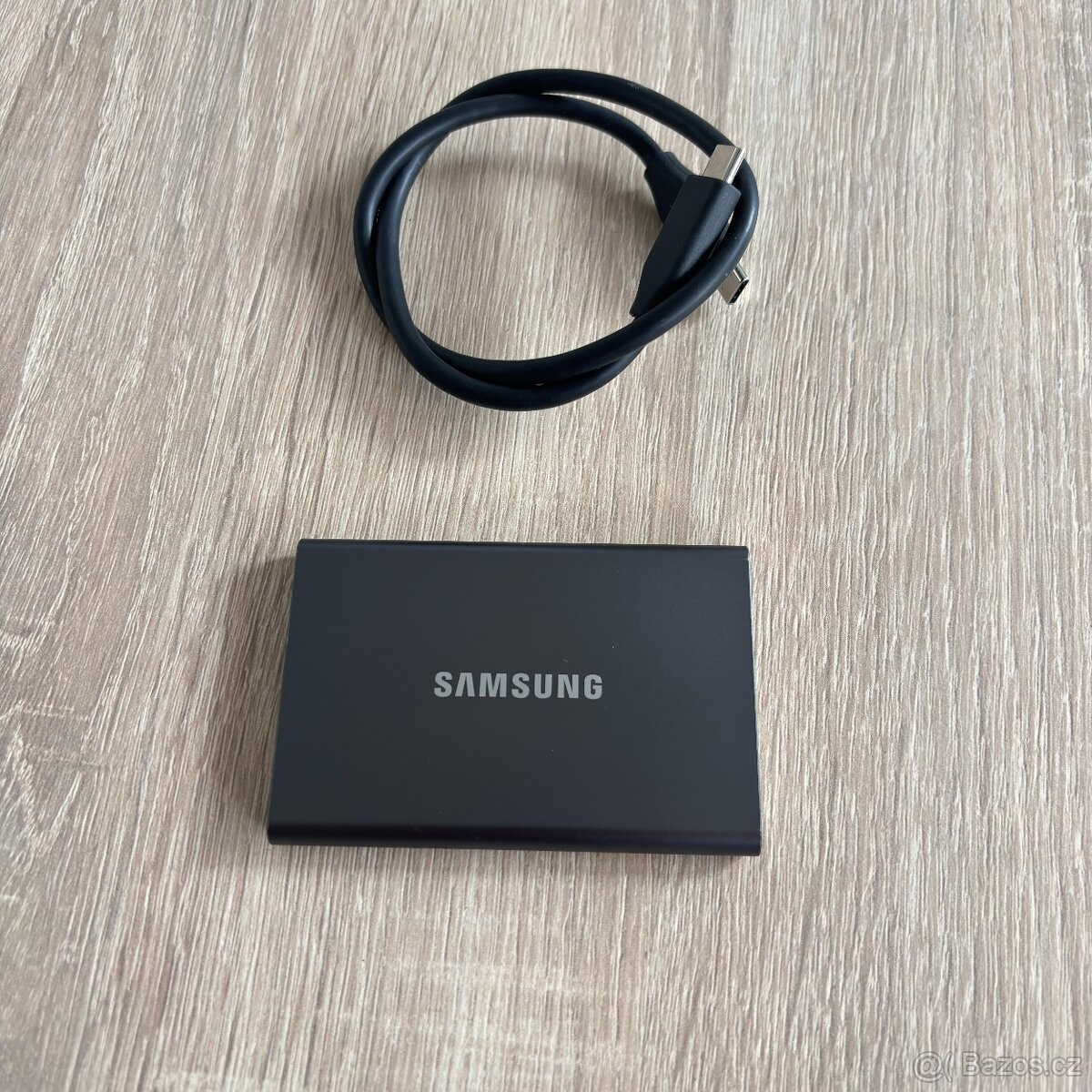 Externí SSD Samsung T7 2 TB - zánovní